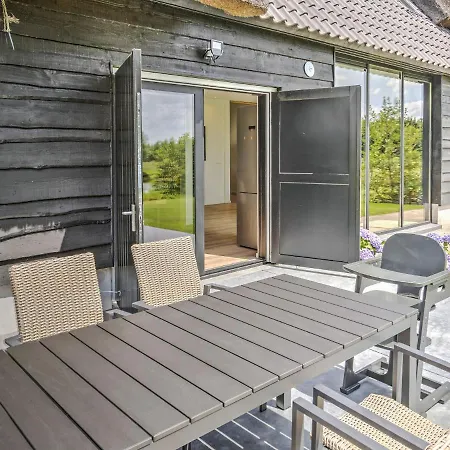Tranquil Farmhouse In With Hot Tub And Garden *
